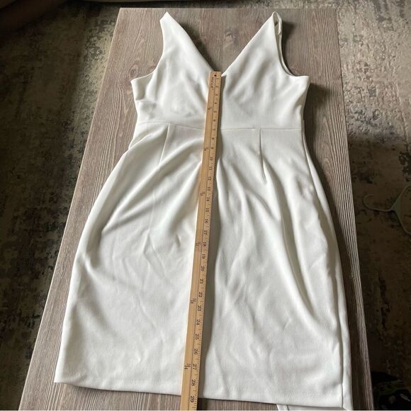 Guess Ivory Origami Sheath Sleeveless Dress Size 14 - Picture 15 of 16